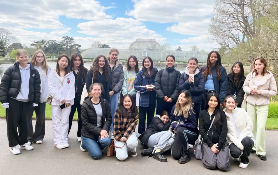 Lower Sixth biologists deepen understanding of conservation and evolution at Kew Gardens