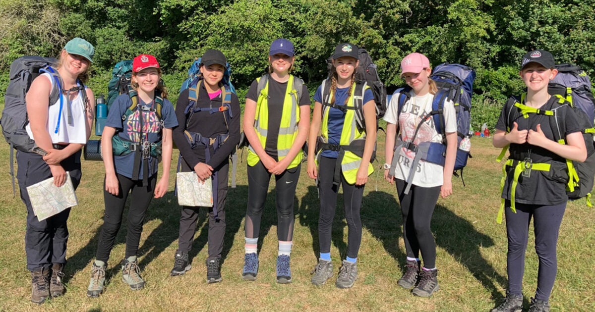 Year 9s get DofE Bronze Award qualifying expedition under their belts ...