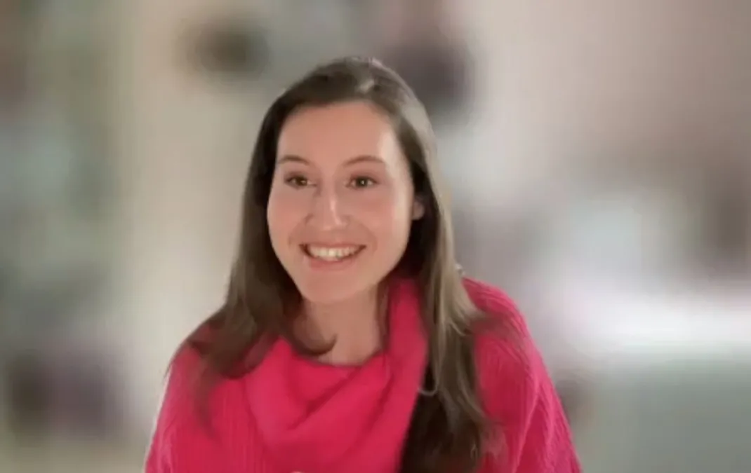 Alumna Gabi in the pink at LSE