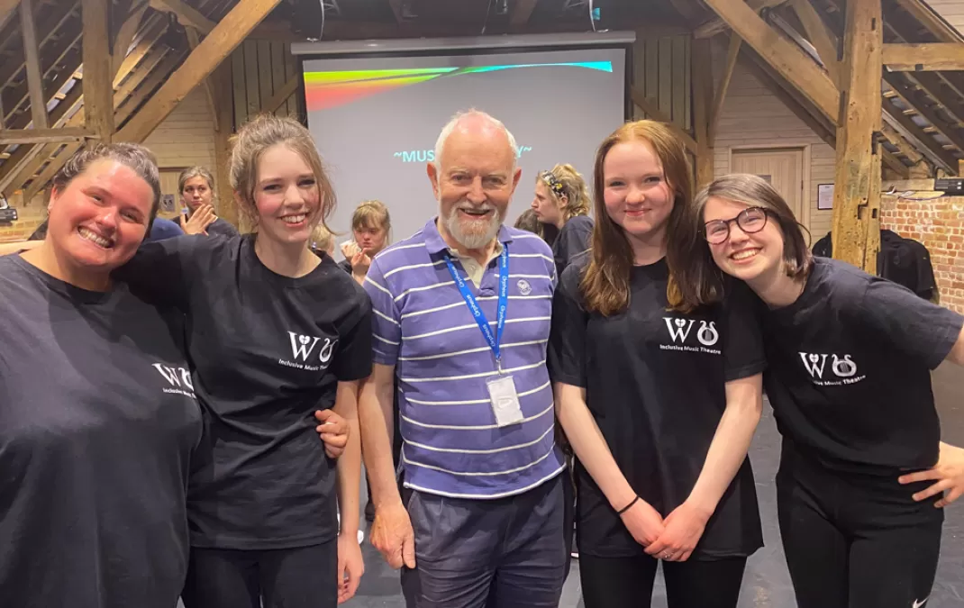 Sir Richard Stilgoe enjoys performance by Woldingham and Orpheus Musical Theatre Group