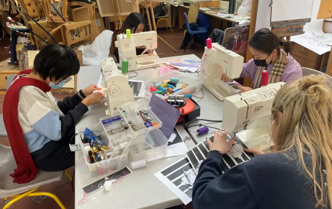 Upper Sixth art and textiles students enjoy workshop on photographic manipulation techniques