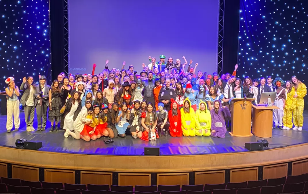 Year 11 celebrate in colourful style ahead of study leave